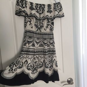 Flying Tomatoes Dress - size M